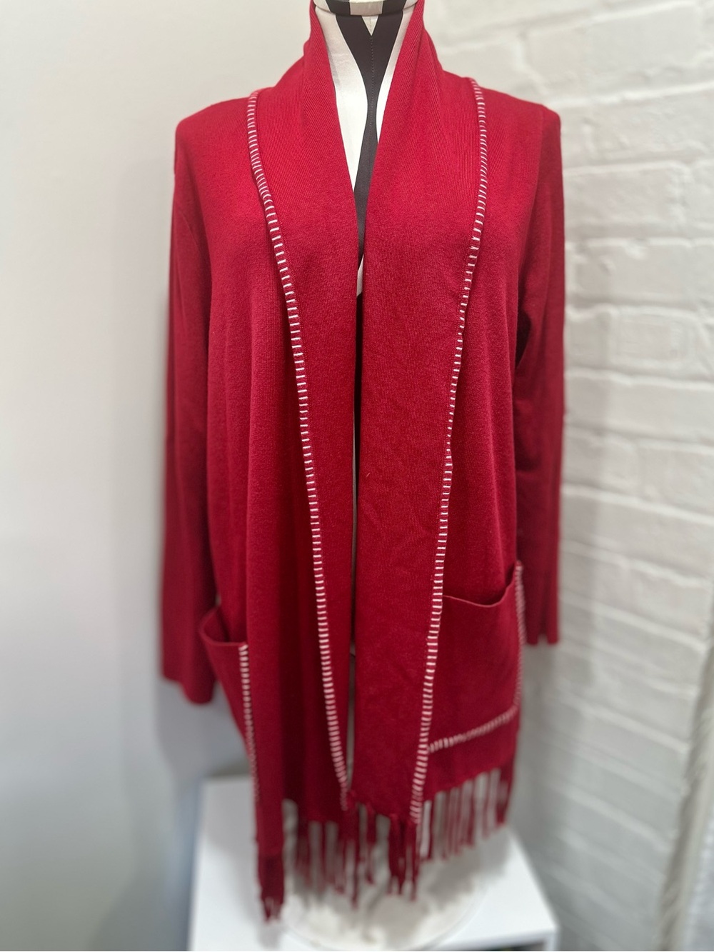 Lauren Michelle Red Finge Hem Open Cardigan size M
